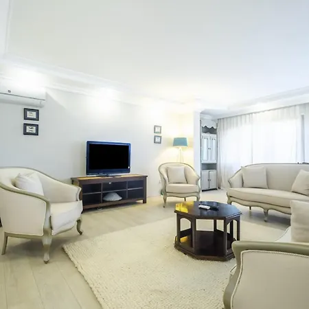 Remarkable Close To With Pool In Sile Villa